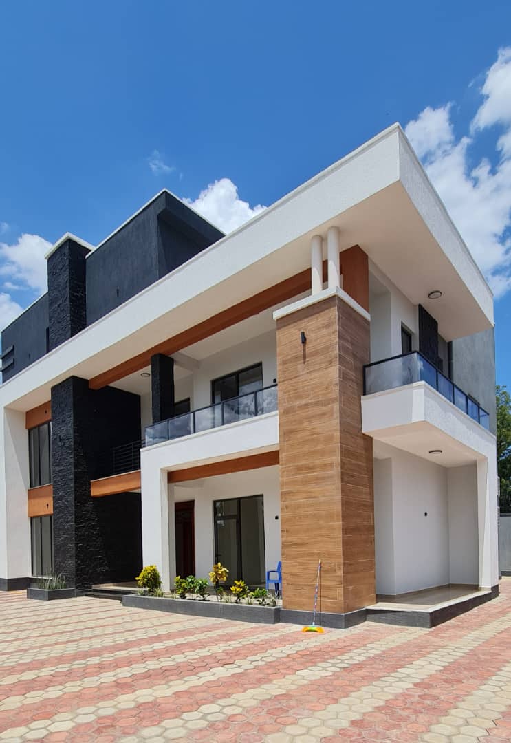Nyakuron Residential