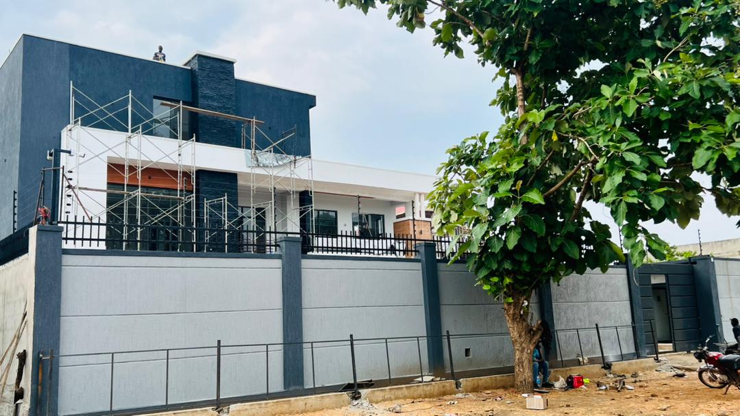 Nyakuron Residential